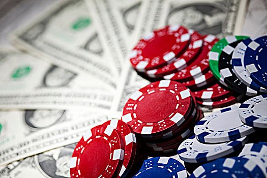 Game lobby on wj3 featuring slots and table games